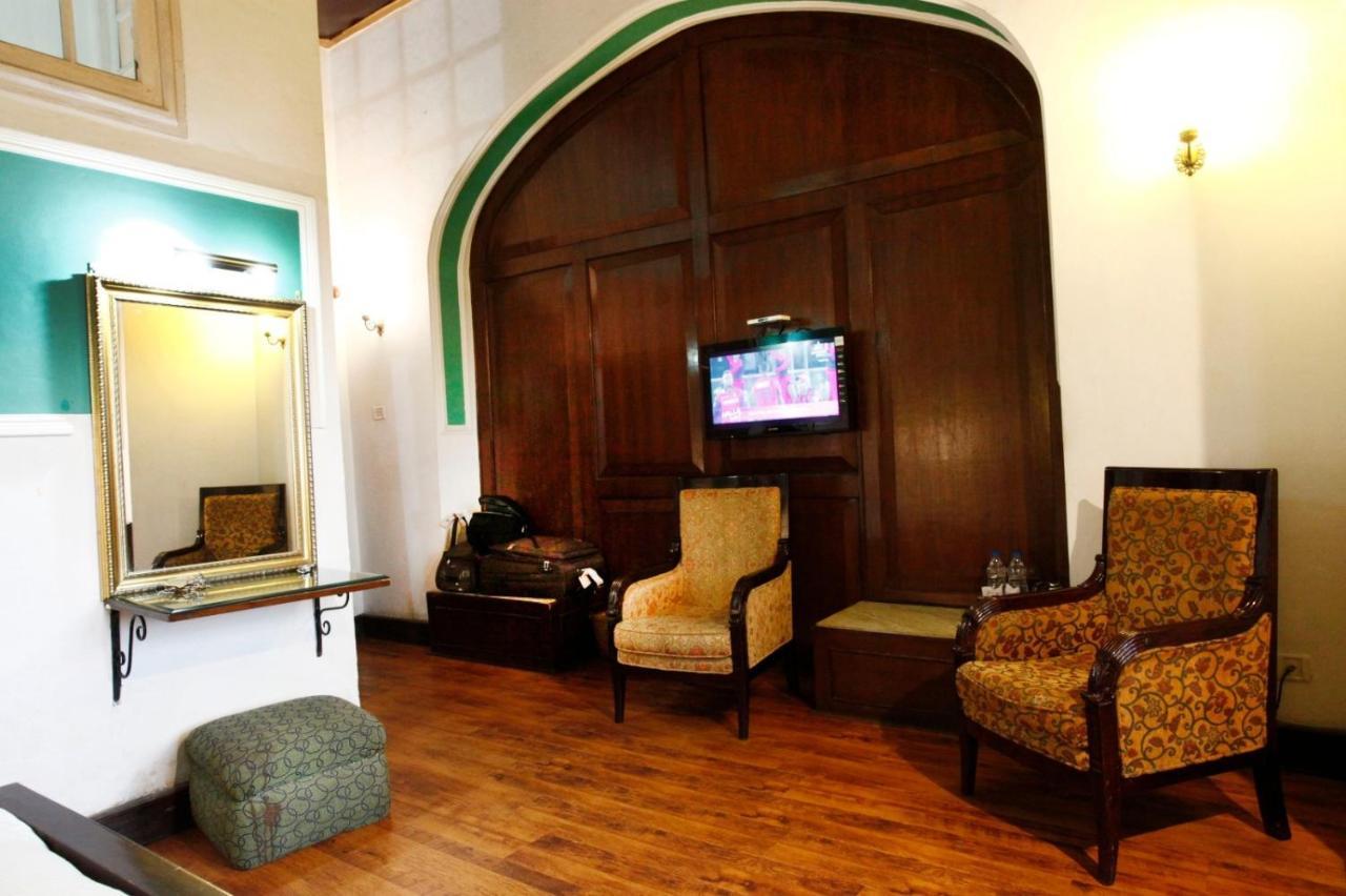 The Palace Belvedere Walkable Distance From Mall Road Nainital Esterno foto