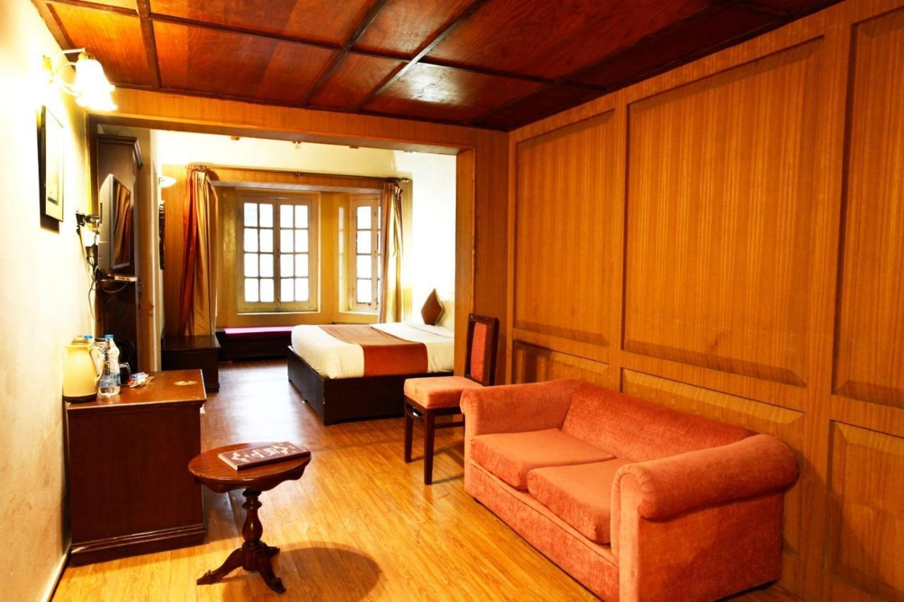 The Palace Belvedere Walkable Distance From Mall Road Nainital Esterno foto